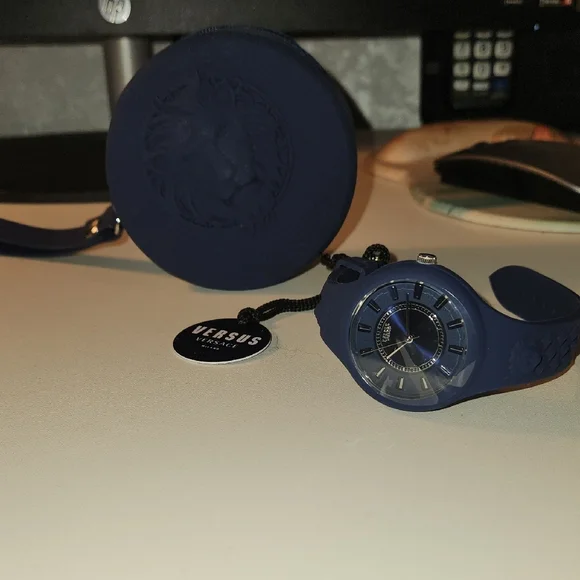 Versus Versace Blue Watch - Picture 6 of 6
